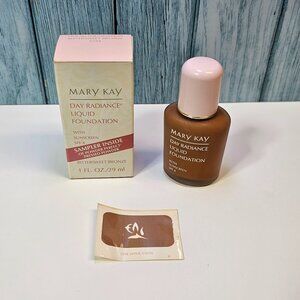 Mary Kay Day Radiance Liquid Foundation Bittersweet Bronze #5754 - NIB Old Stock